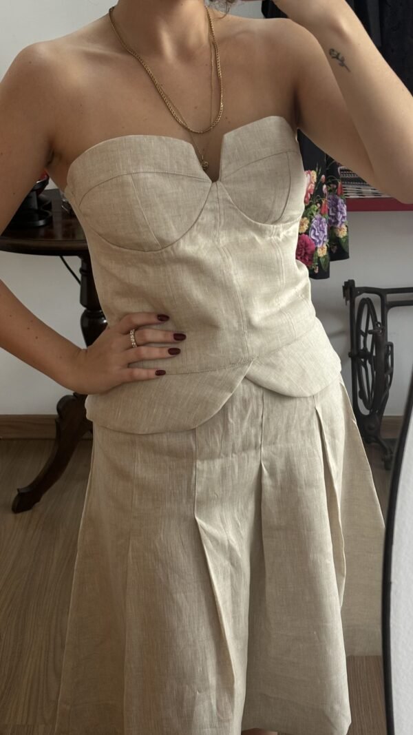 Molde Saia com Pregas Midi Feminino Regular - Image 2