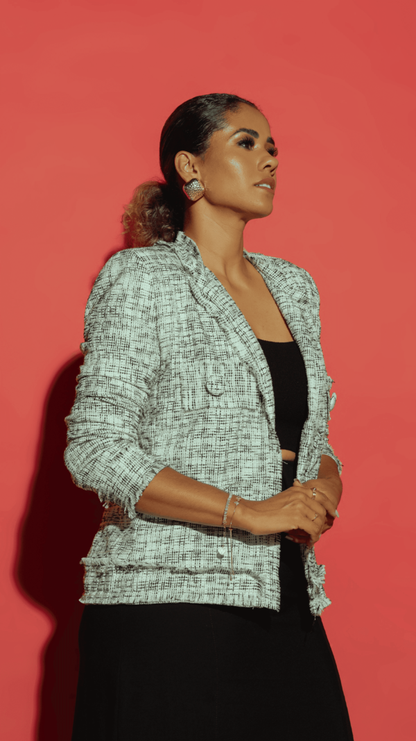 Molde Blazer Tweed sem Lapela Feminino Regular - Image 2
